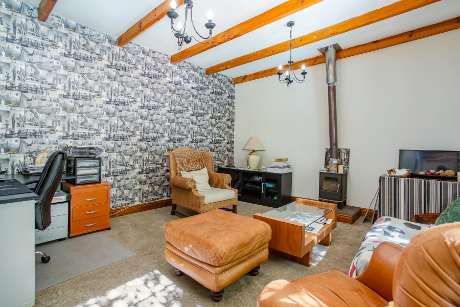 7 Bedroom Property for Sale in Franschhoek Western Cape